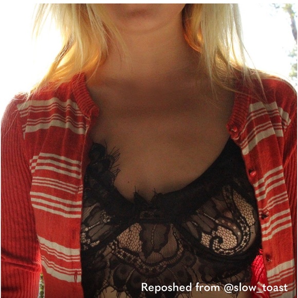 MARC JACOBS RED & WHITE CARDIGAN SWEATER SIZE XS - Picture 3 of 6